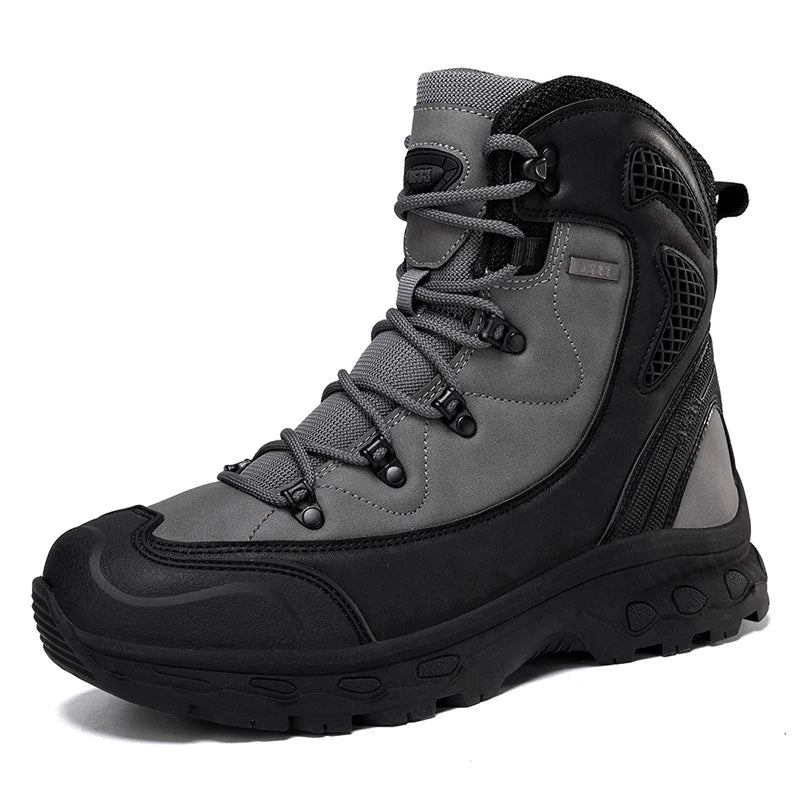 Men's mountain climbing  hiking boots,