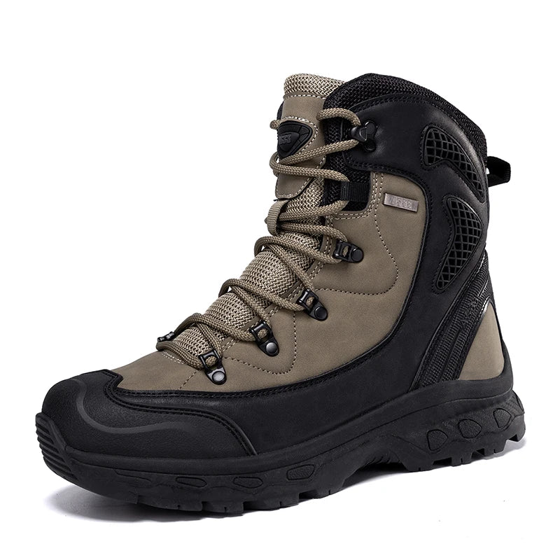Men's mountain climbing  hiking boots,